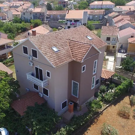 8253c Apartmán Kukljica